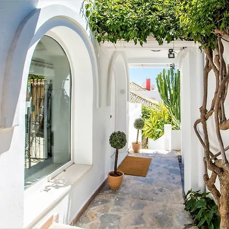 Villa Luxury With Swimming Pool And Jacuzzi Marbella